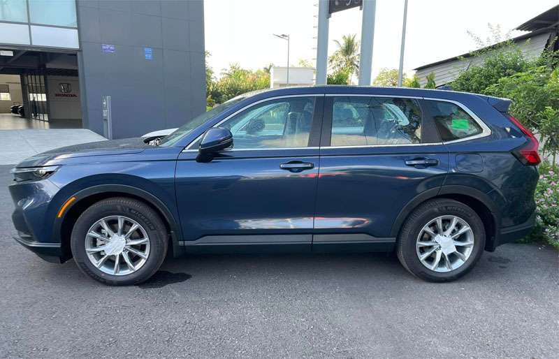 giá honda crv 2024